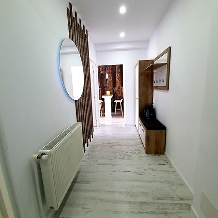 Laura Apartments Sinaia Luaran gambar