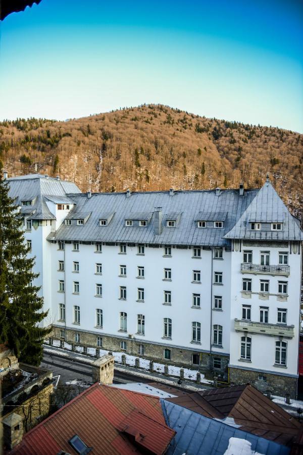 Laura Apartments Sinaia Luaran gambar