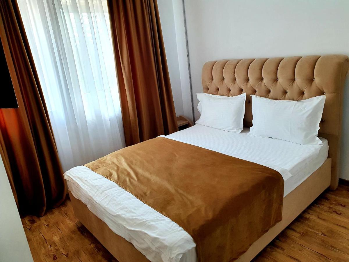 Laura Apartments Sinaia Luaran gambar