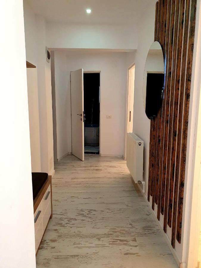 Laura Apartments Sinaia Luaran gambar