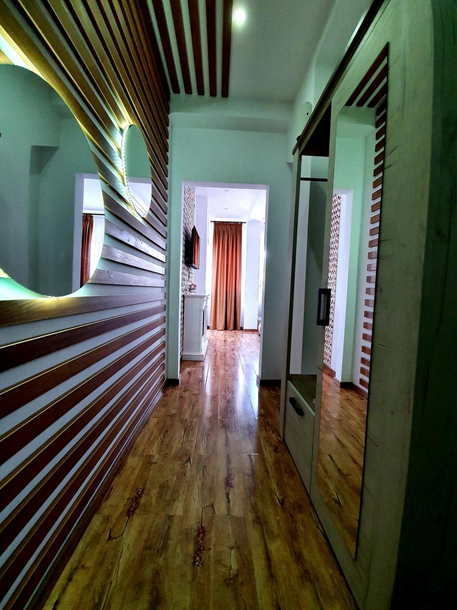 Laura Apartments Sinaia Bilik gambar